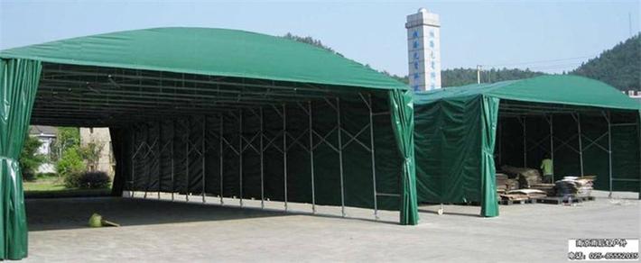 多功能滑軌遮雨棚 建筑工地與倉儲場景的理想選擇